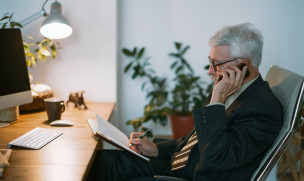 How to Conduct Customer Interviews and Why